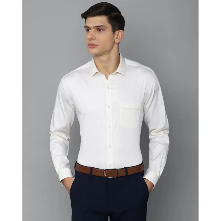 Louis Philippe Men Slim Fit White Solid Formal Shirt