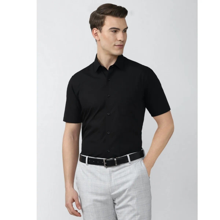 Peter England Men Regular Fit Black Solid Men Casual Shirt 46 PESHMNUBJ86861