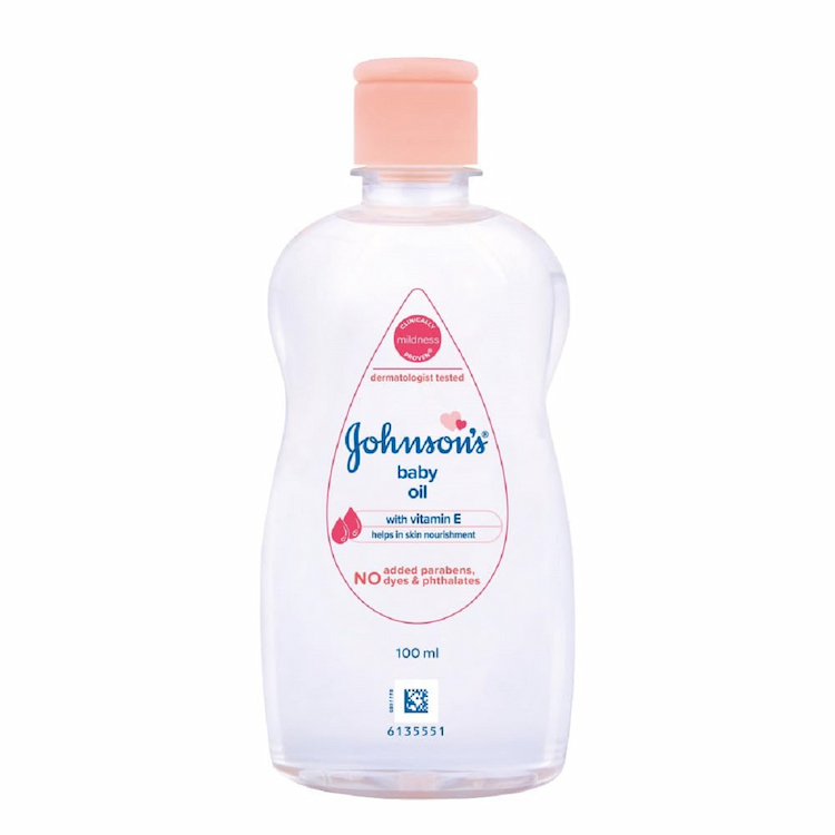 Johnson & Johnson Baby Oil Vitamin-E 100ml