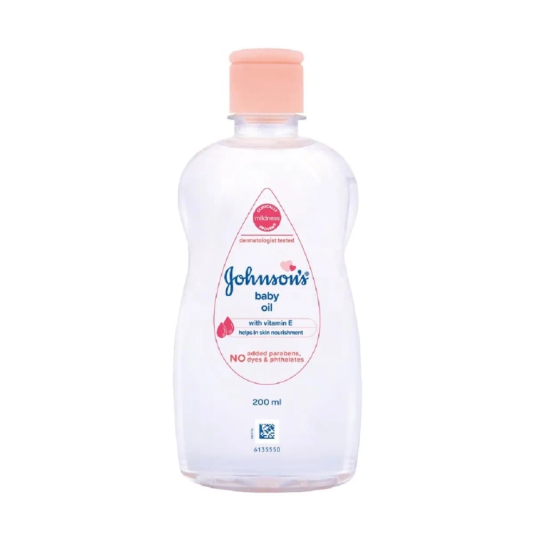 Johnson & Johnson Baby Oil Vitamin-E 200ml